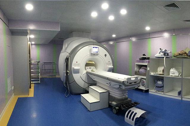 探傷防護(hù)門在特殊行業(yè)安全管理中的應(yīng)用