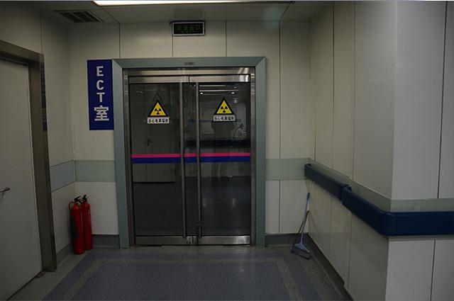 探傷防護門與普通門的不同及其應用場景